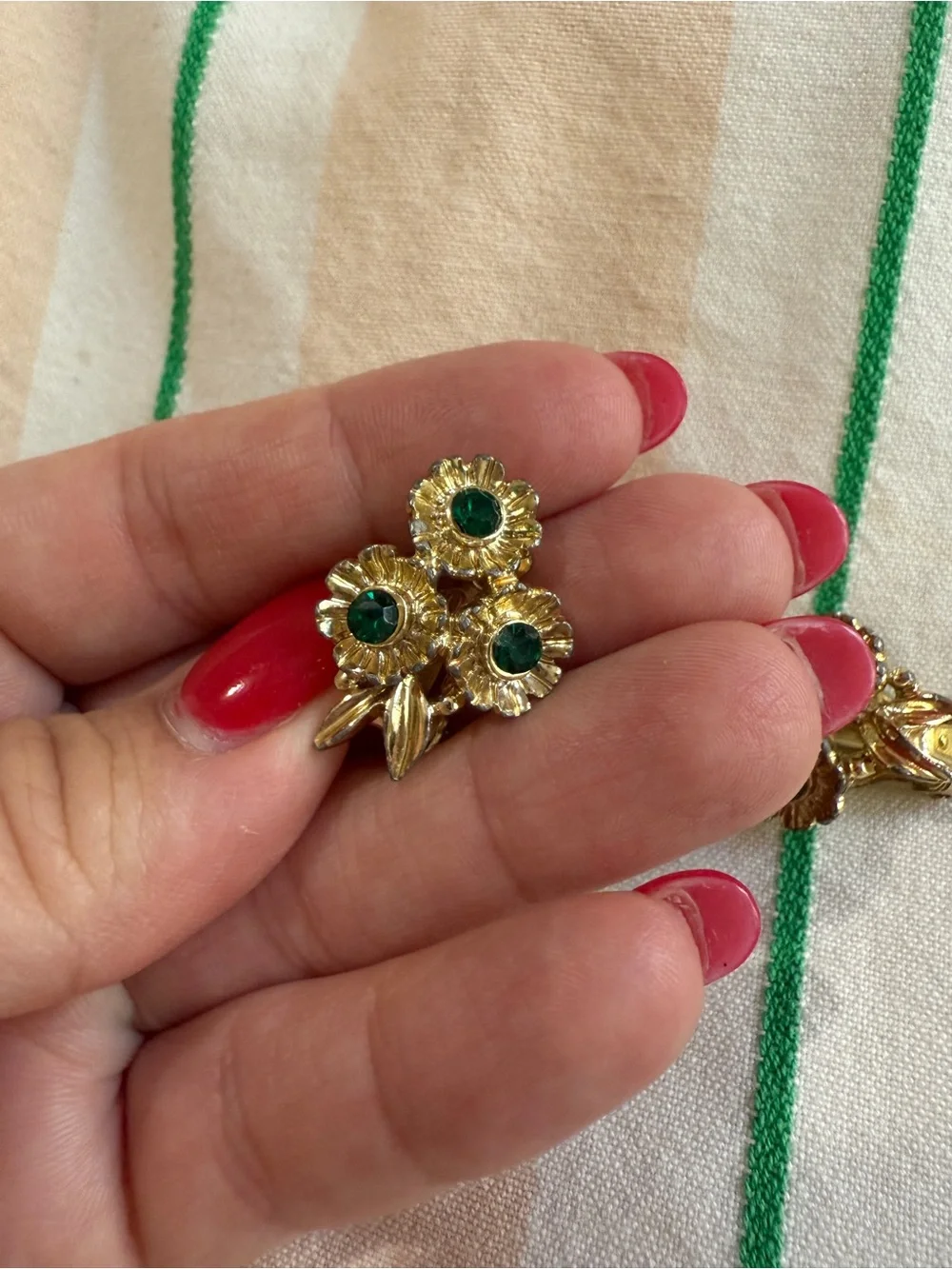 1950s/ 60s Flower Power Mod Emerald Green Rhinestones Goldtone